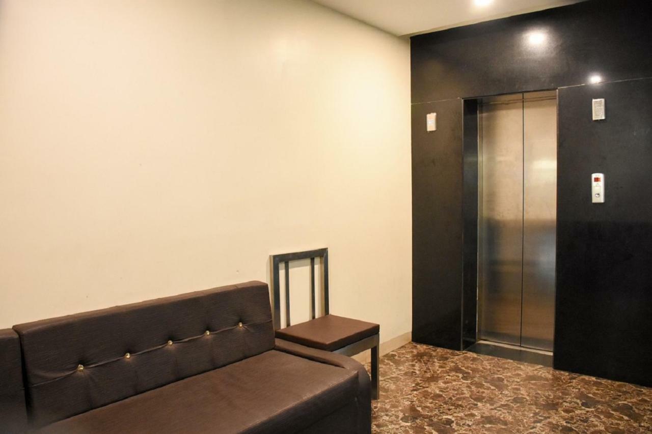 Hotel Dilip Ιντόρ Εξωτερικό φωτογραφία